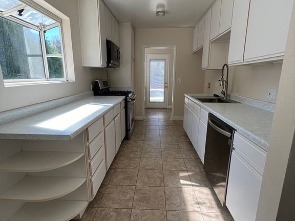 4th image of 4130 Alamo St