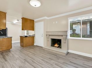 2418 V St APT 5, Sacramento, CA 95818