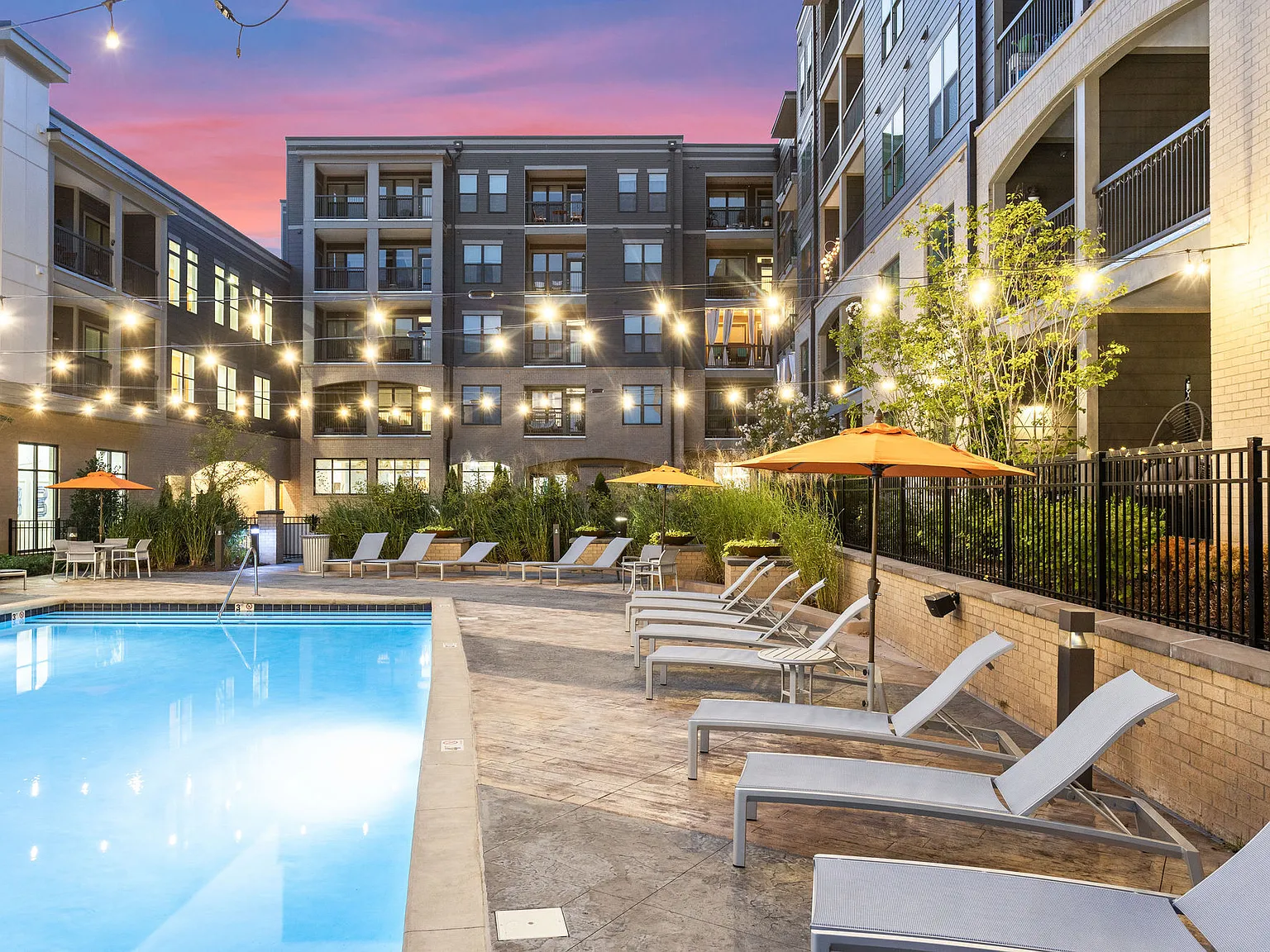 The Flats at Springhurst Apartments of Louisville — Photo 1
