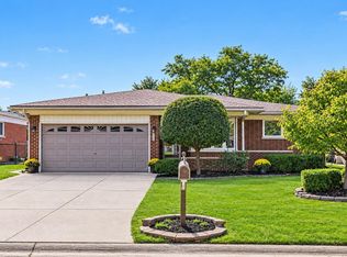 35163 Bobcean Rd, Clinton Township, MI 48035