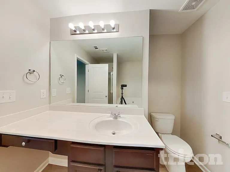 324 Merigold Way — Photo 7