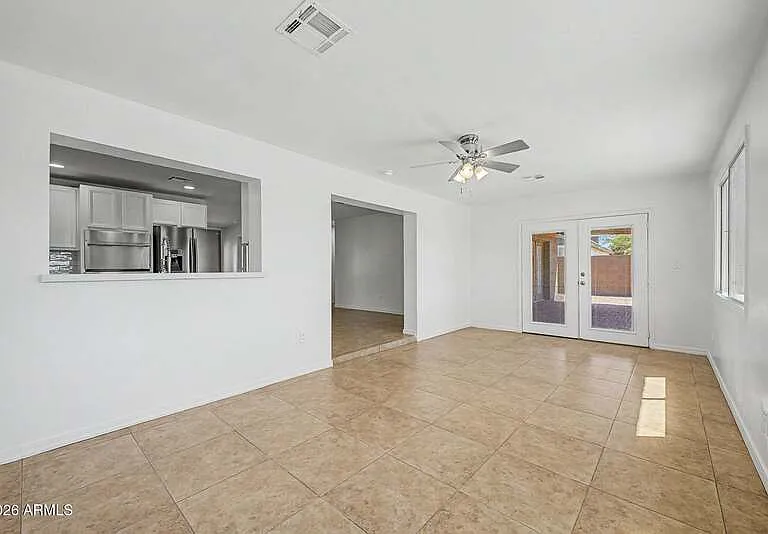 2601 E Dahlia Dr — Photo 14