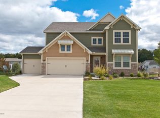 8702 Shore Pointe Ct SW, Byron Center, MI 49315