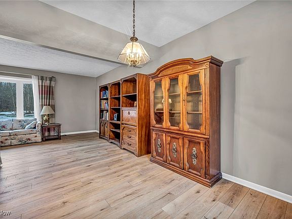 3rd image of 17070 Curry Ln
