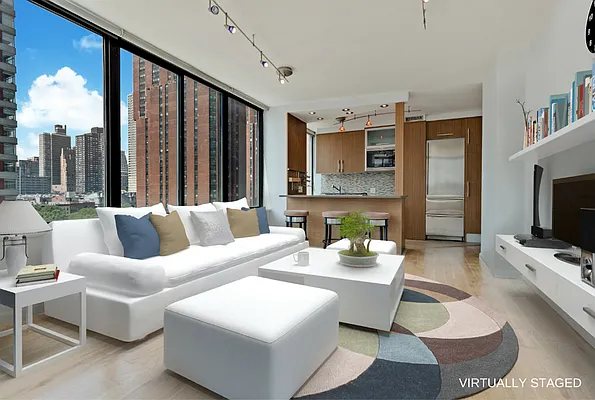 Rented by Level Group | media 15