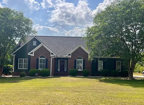 145 Longleaf Dr — Photo 1
