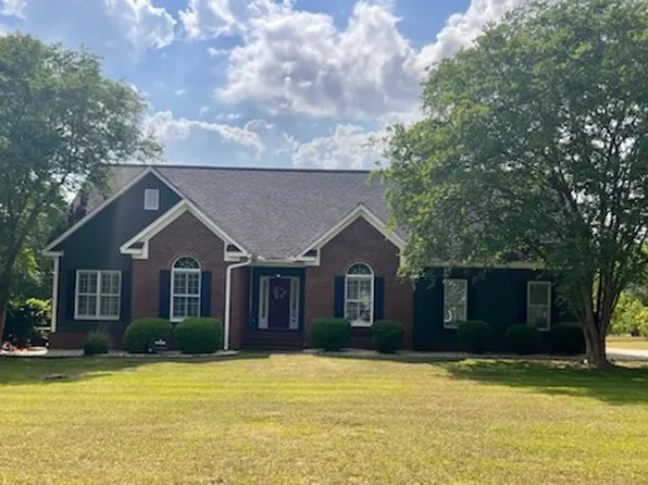 145 Longleaf Dr, Leesburg, GA 31763