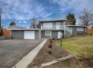 3711 W 7th Ave, Kennewick, WA 99336