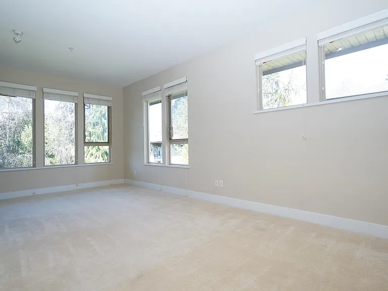 2388 Western Pkwy #411 — Photo 8