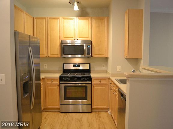 3rd image of 9480 Virginia Center Blvd Unit 106