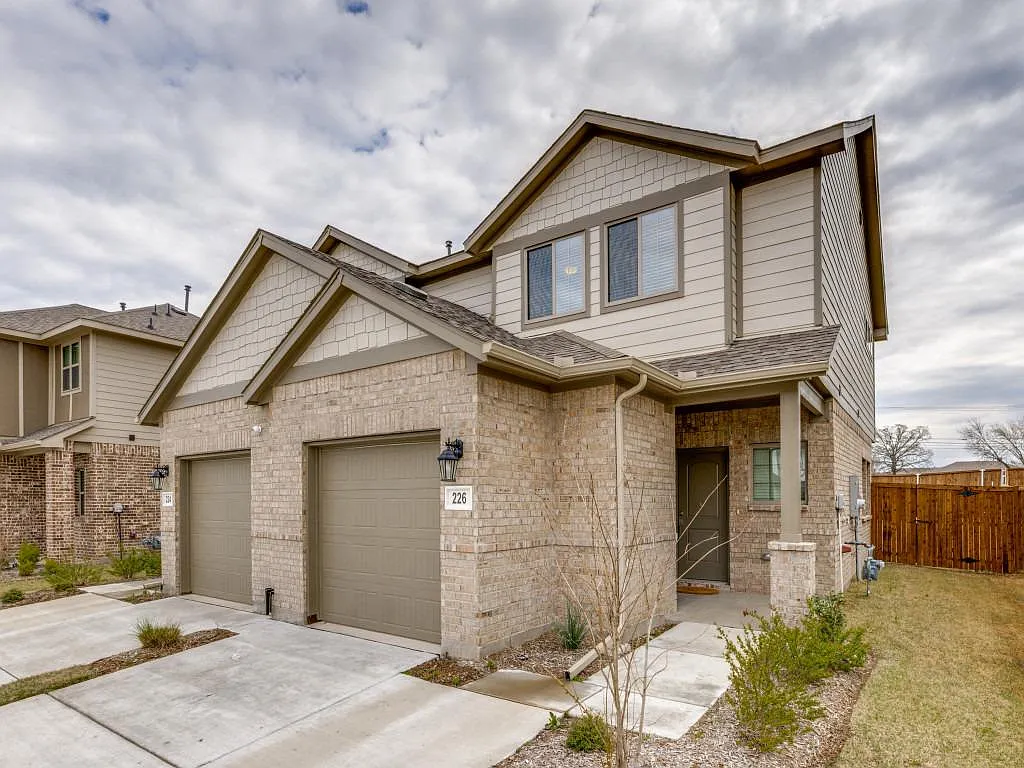 Building Photo - 226 Griffith Dr #28