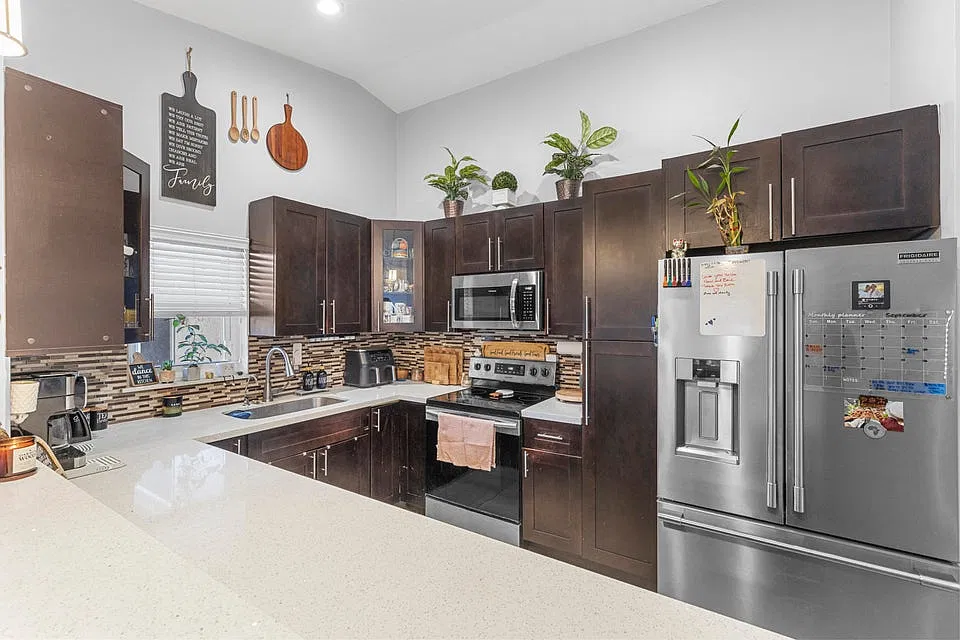 3 bed, 1538 sqft, $3,900 — Photo 4