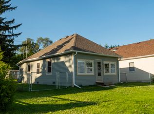 4903 W Flanders Rd, McHenry, IL 60050