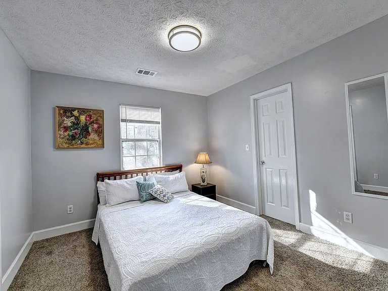 1170 Atlantic Dr NW — Photo 38
