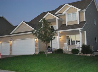 703 79th Pl, West Des Moines, IA 50266