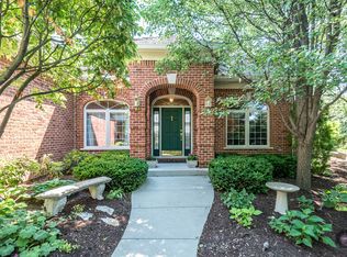 1181 Arborside Dr, Aurora, IL 60502