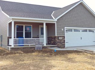 4394 Loreto Landing Dr, Perry, OH 44081