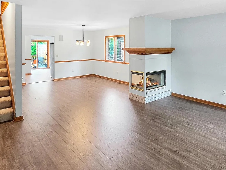 856 Neff Rd — Photo 5