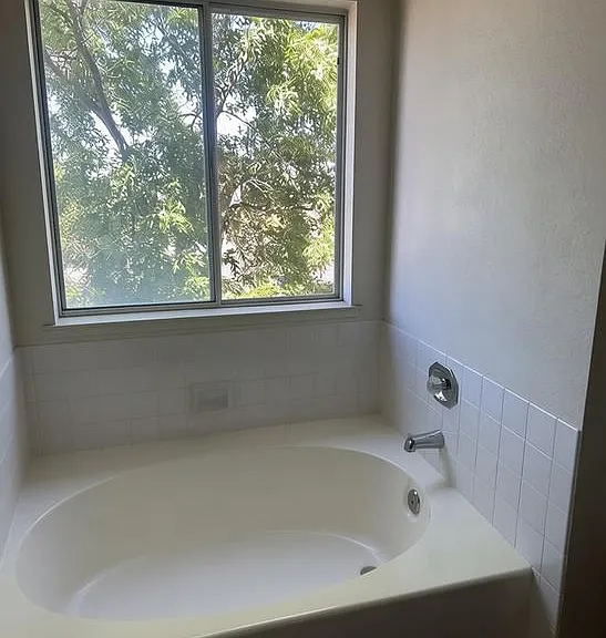 4208 Northwood Ct — Photo 9