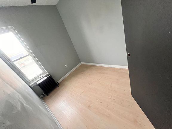 4th image of 3800 W Girard Ave Floor 1