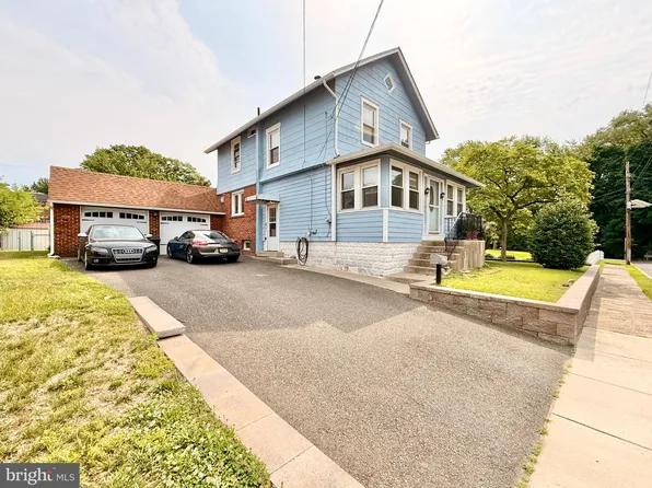157 Walnut St, Westville, NJ 08093