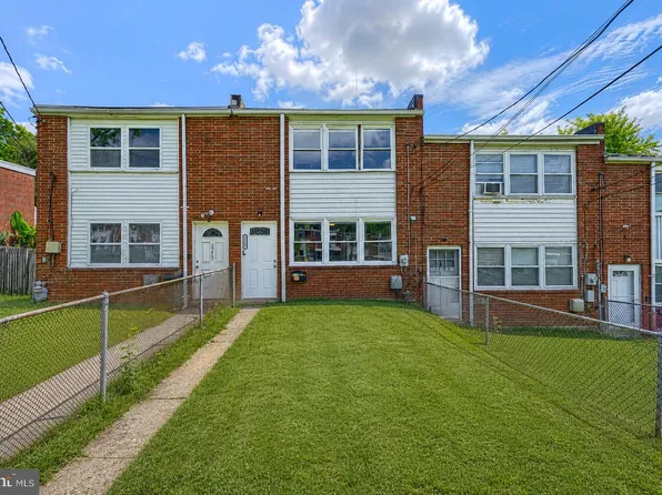 3219 Tartarian Ct, Baltimore, MD 21227