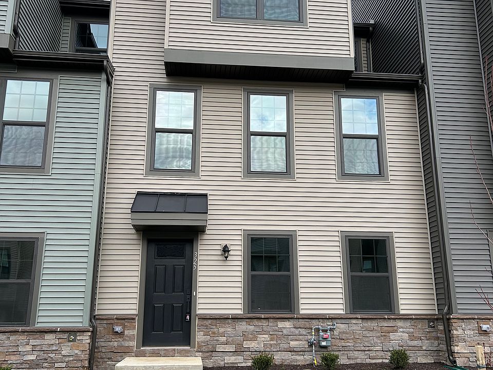 1st image of 325 E Green St