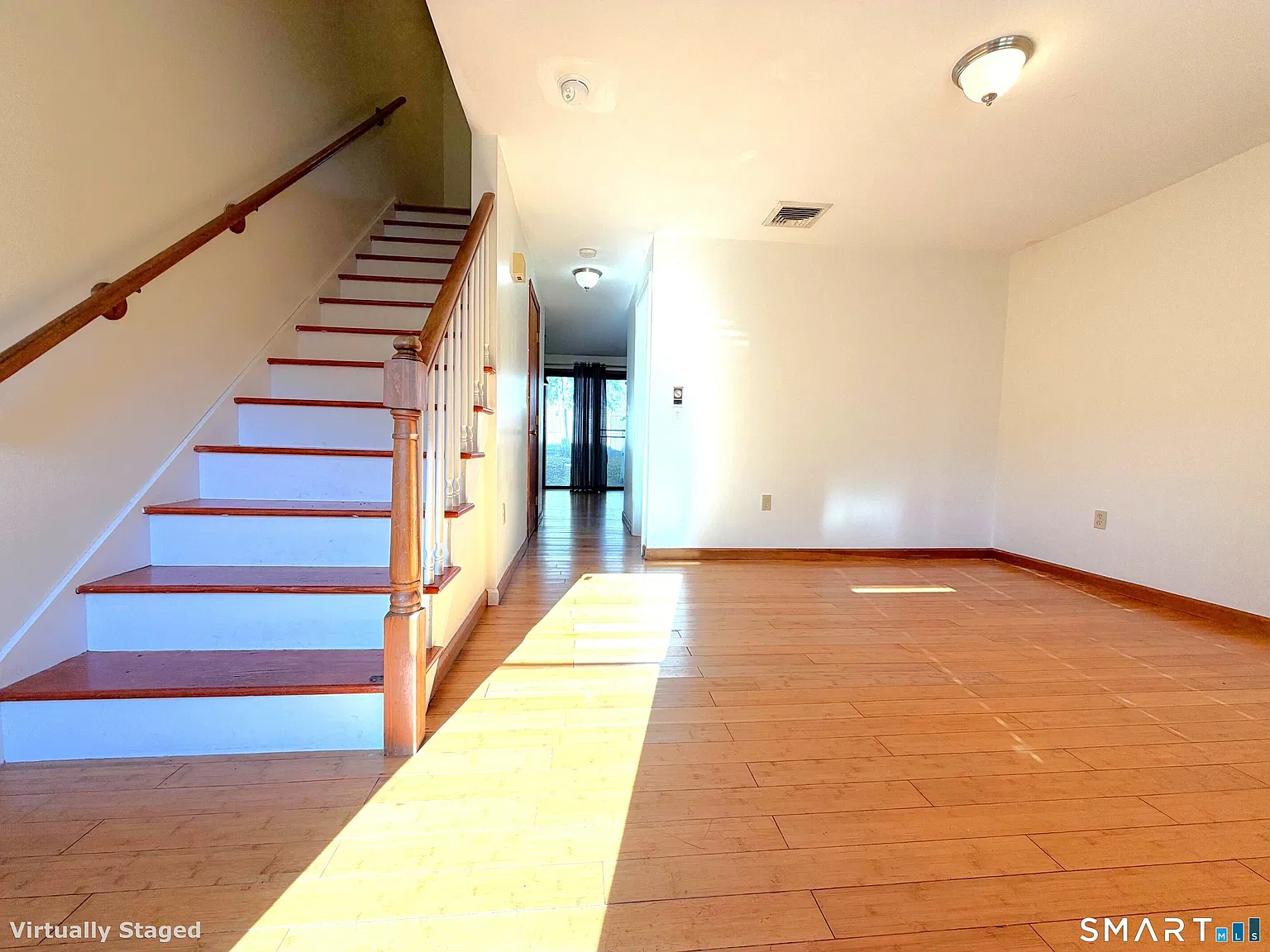 2 bed, 1.5 bath, 1024 sqft, $1,750 — Photo 3