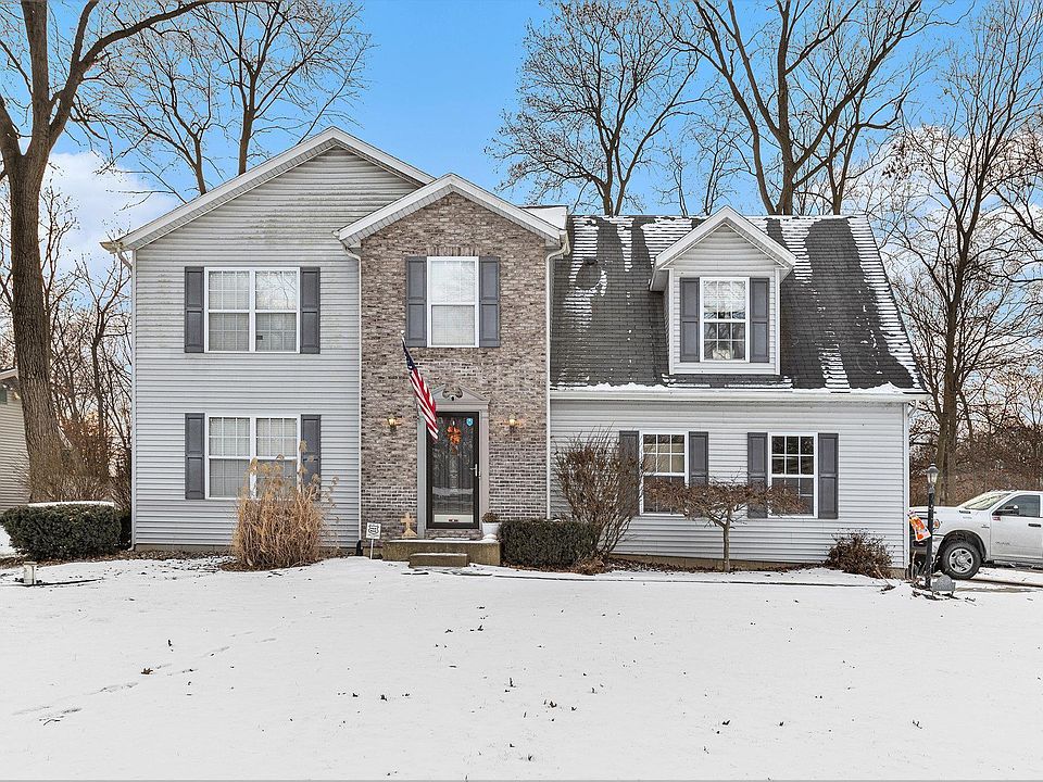1st image of 25027 Fairoaks Dr