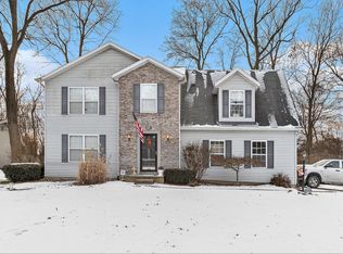 25027 Fairoaks Dr, South Bend, IN