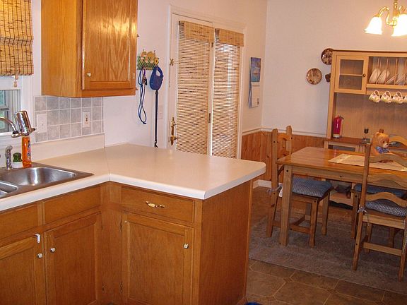 Eat in Kitchen