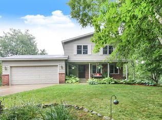 7786 Tiffany Ave NE, Rockford, MI 49341