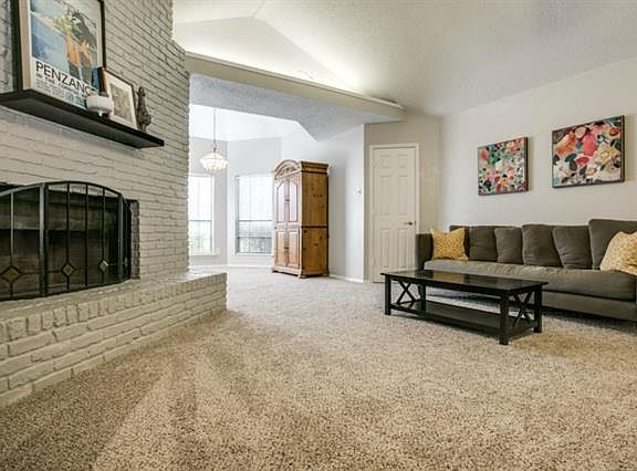 4th image of 1509 Kari Ann Dr