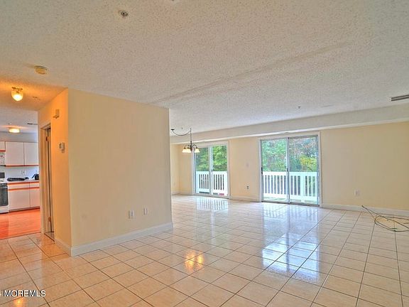 5th image of 1609 Arthur Street