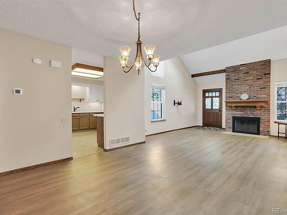 5th image of 3031 W Long Court #B