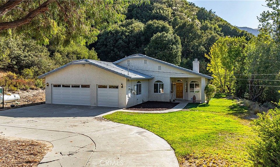 1st image of 361 Valley Vista Dr