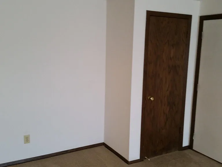 205 Industrial Dr #24 — Photo 16