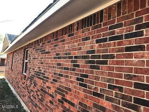 3rd image of 2537 Avenido Del Pinar St