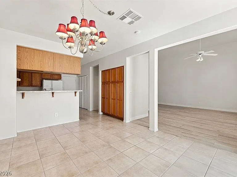 2681 Park Creek Ln — Photo 5