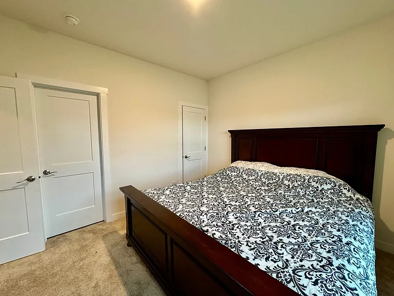 233 Farmstead Ct — Photo 24