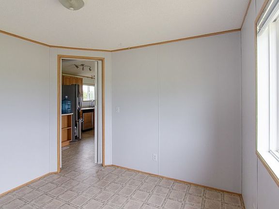 5th image of 62015 Range Road 452