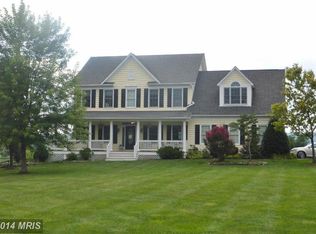 13945 Bronco Ln, Lovettsville, VA 20180