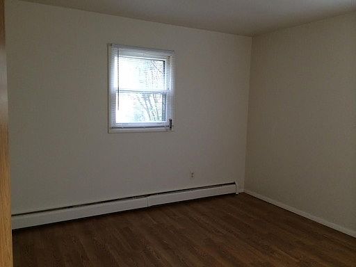 5th image of 2409 Gaynor Ave NW APT B