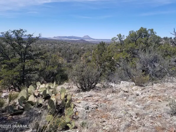 269A Off Cone Rd, Ash Fork, AZ 86320