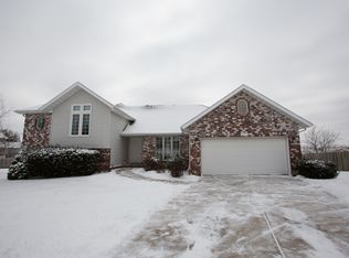 3872 S Lexington Ct, Springfield, MO 65807