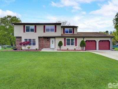 14 Village Dr, Matawan, NJ, 07747