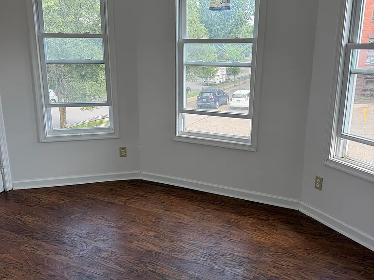 28 Price St #28 — Photo 14