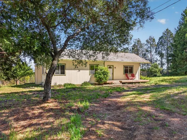 3477 Thorn Road, Sebastopol, CA 95472
