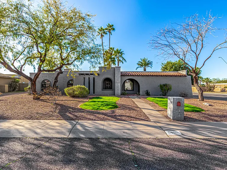6401 E Jean Dr — Photo 1