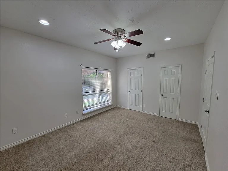 2025 Augusta Dr #303 — Photo 25